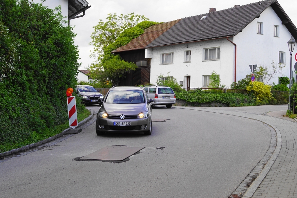 Es wurde eng für Autos und Arbeiter