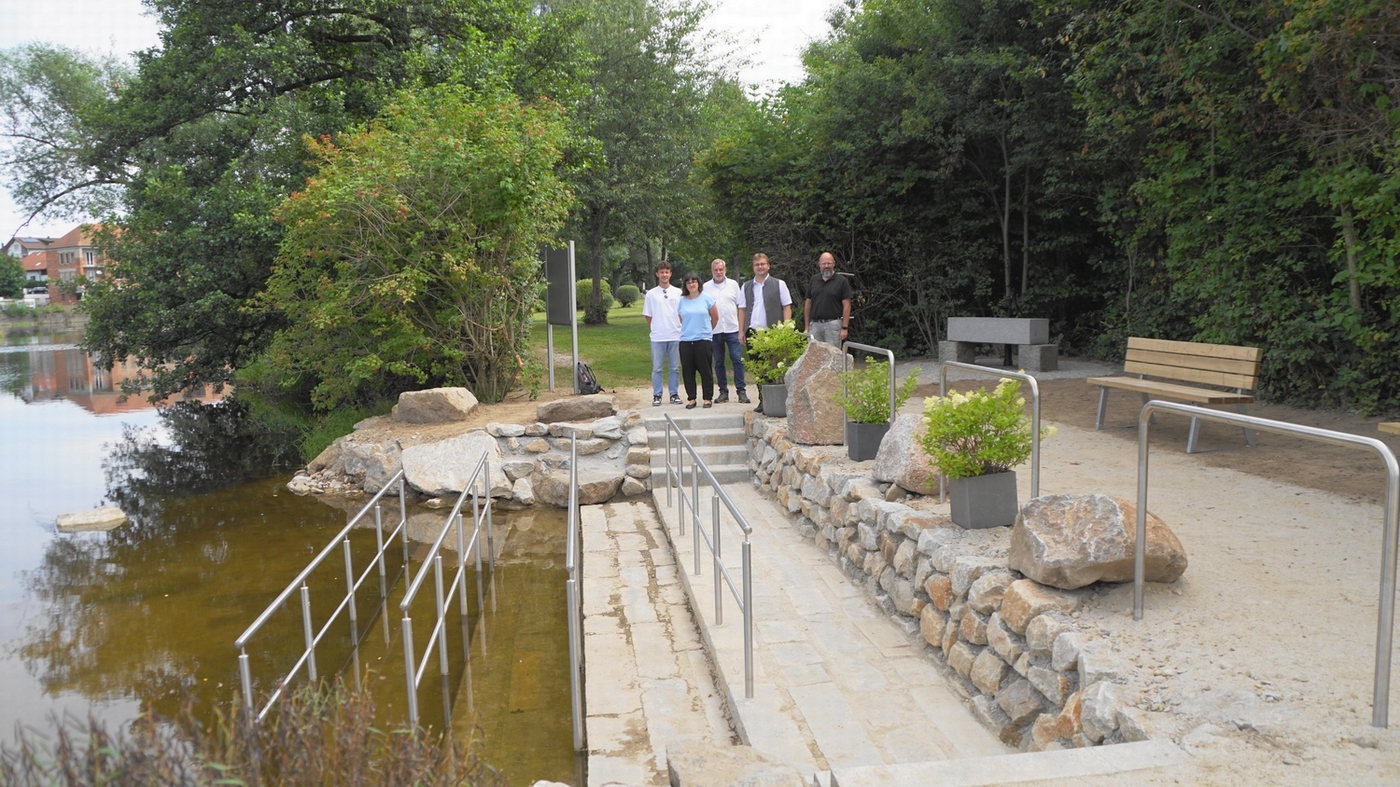 Gemeinde eröffnet Wassertretanlage