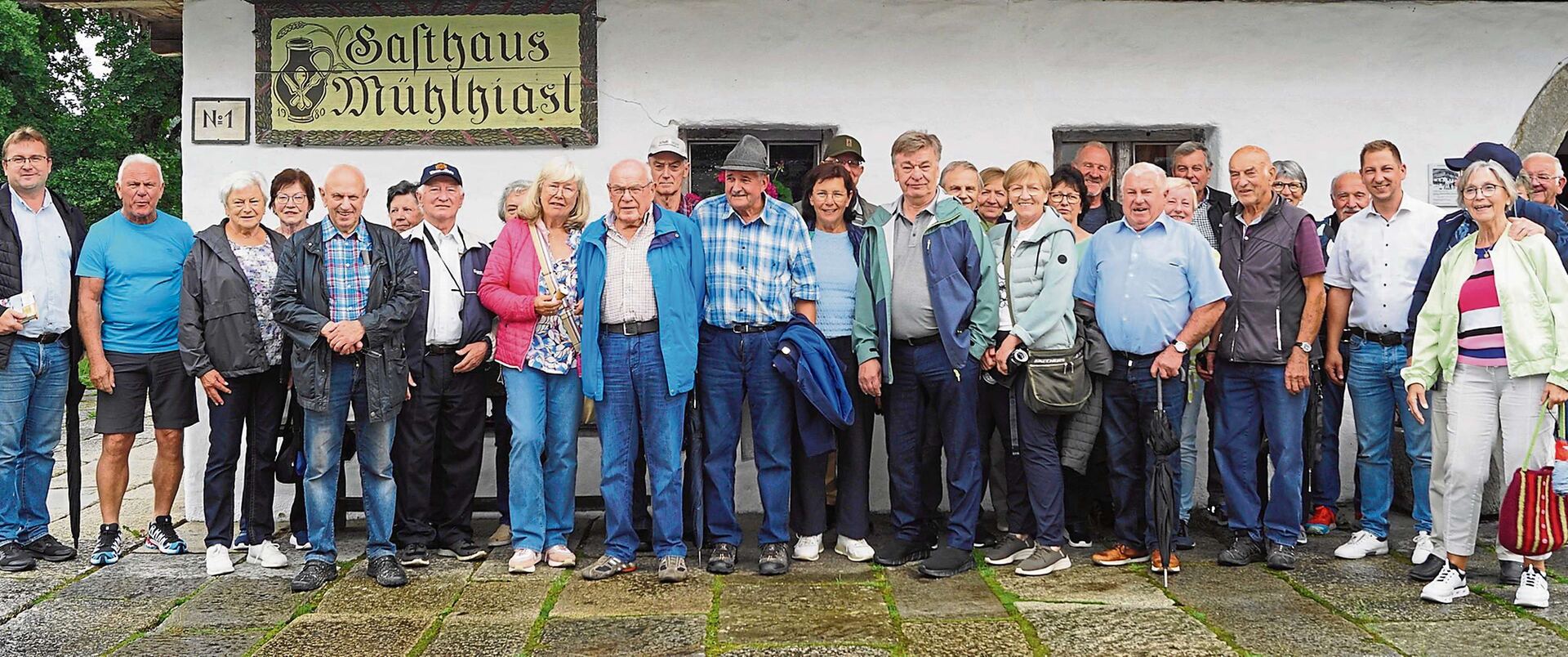 Leider haben wir keinen Alternativtext zu diesem Bild, aber wir arbeiten daran.