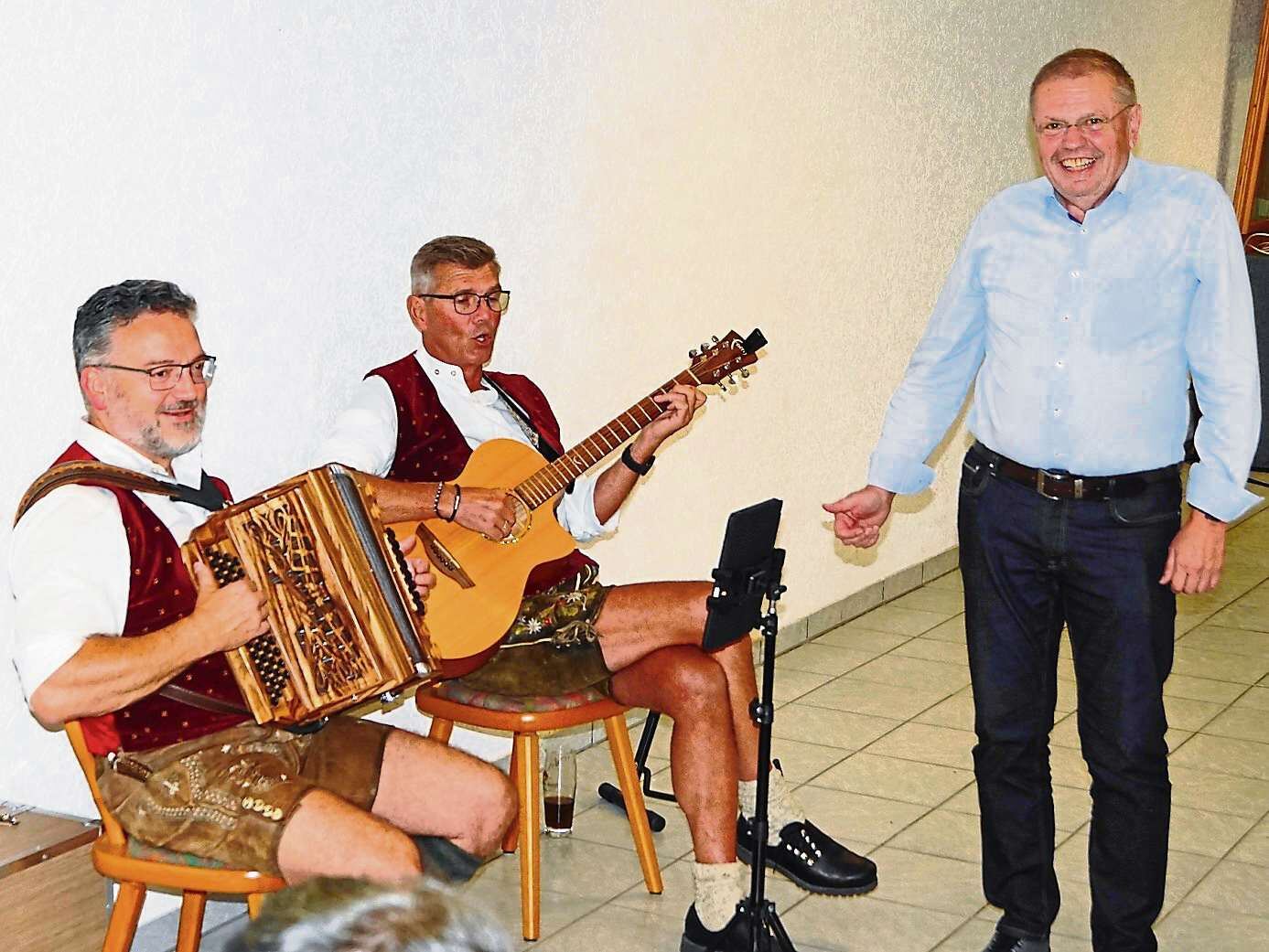 Leider haben wir keinen Alternativtext zu diesem Bild, aber wir arbeiten daran.
