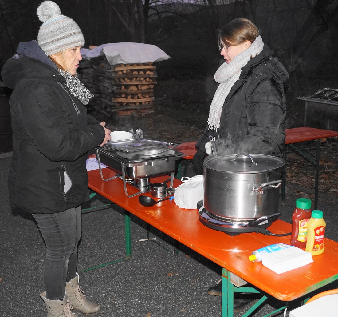 Leider haben wir keinen Alternativtext zu diesem Bild, aber wir arbeiten daran.