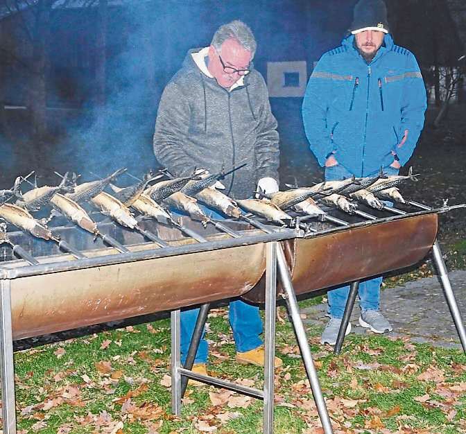 Dorfweihnacht gefeiert