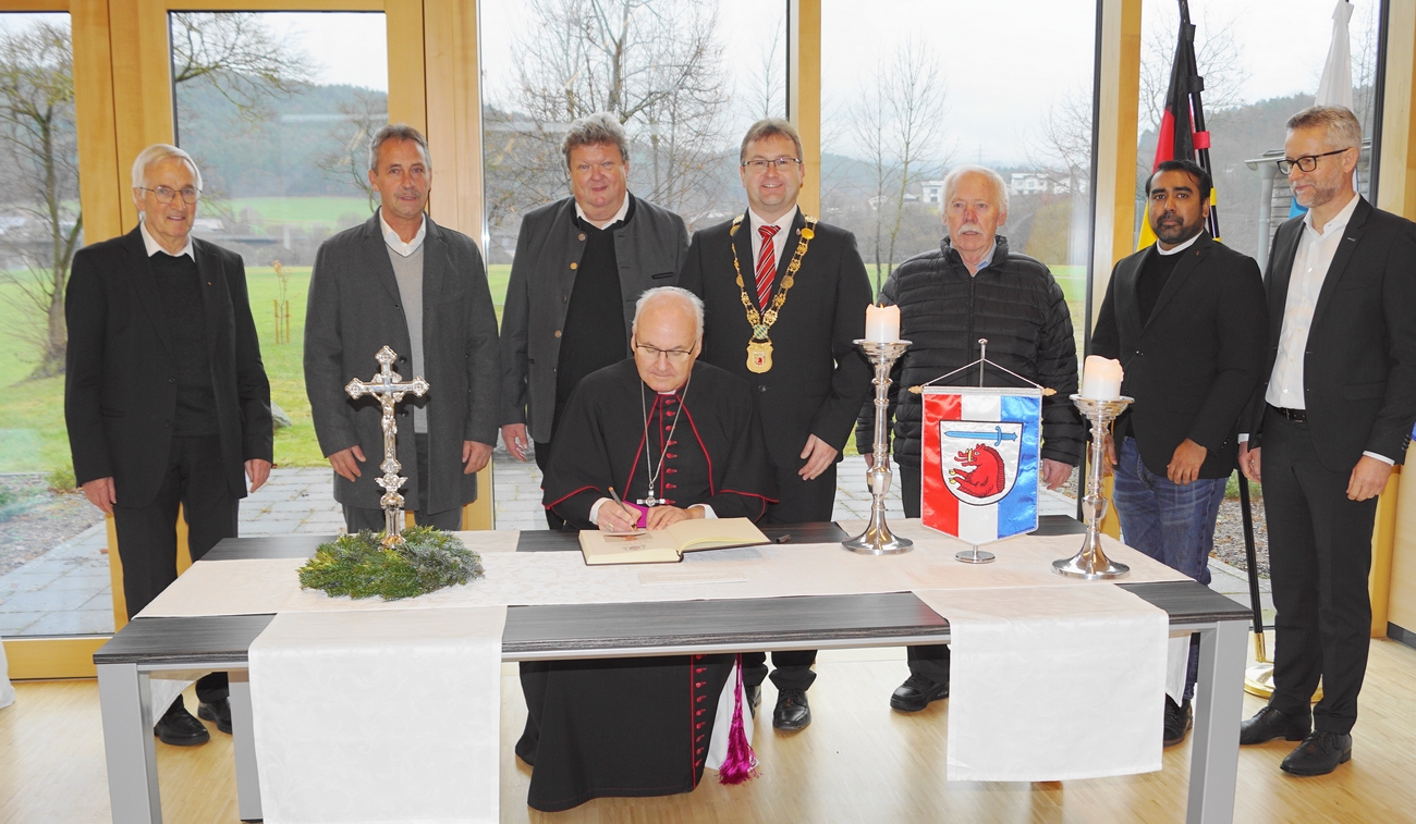 Leider haben wir keinen Alternativtext zu diesem Bild, aber wir arbeiten daran.