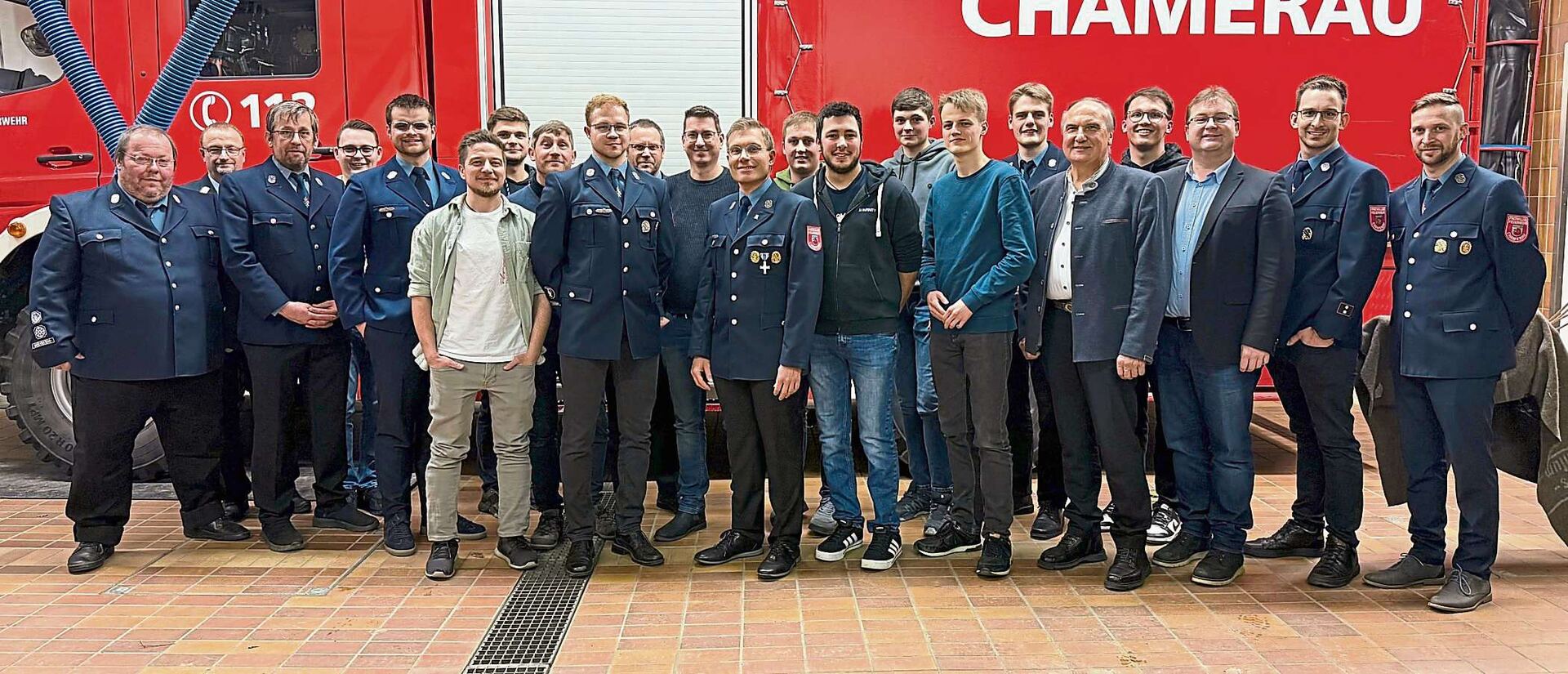 Beförderte Feuerwehrkameraden