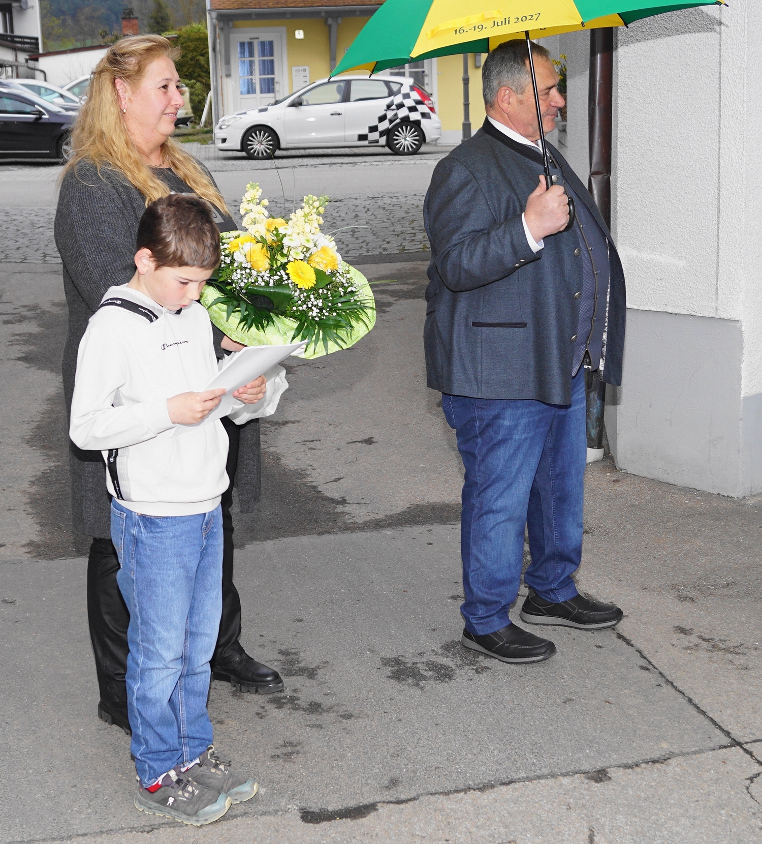 Leider haben wir keinen Alternativtext zu diesem Bild, aber wir arbeiten daran.